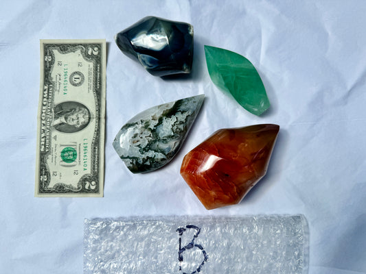 LOT B - Flames (Carnelian, Moss Agate, Green Fluorite, Orca Agate)