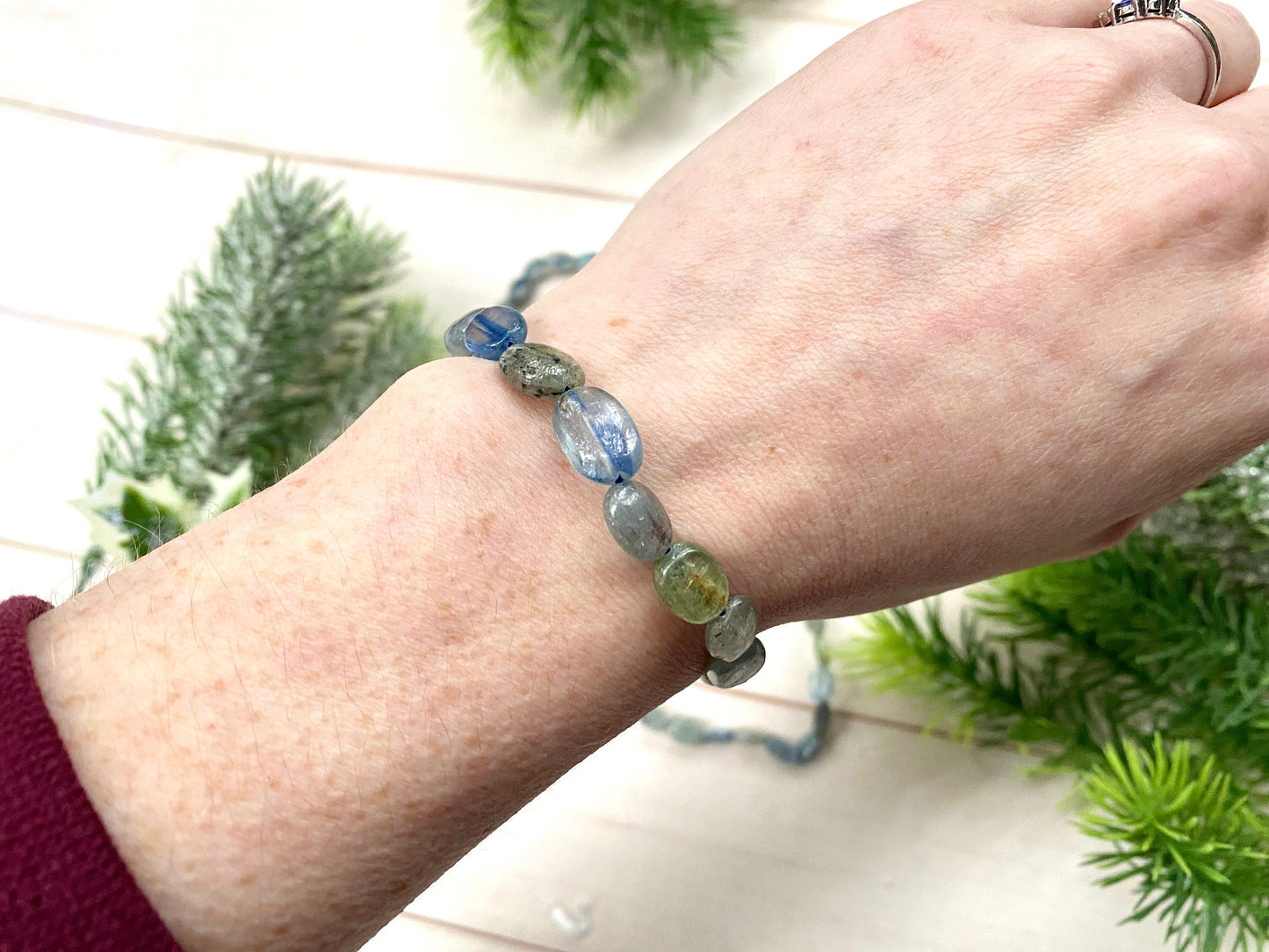 Kyanite Bracelet - Blue Green Kyanite Bracelet - Healing Crystal Energy Stretch Bracelet